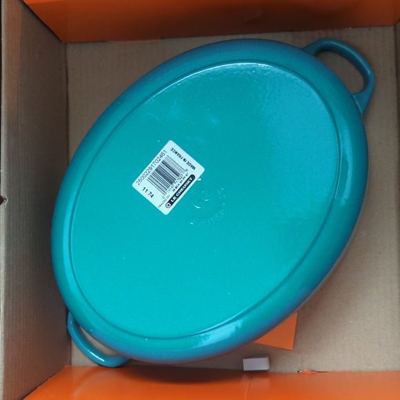 Le Creuset Oval Dutch Oven 29cm Carribean Teal, NWB, Discontinued Color - Picture 6 of 6